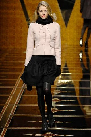 Look 12